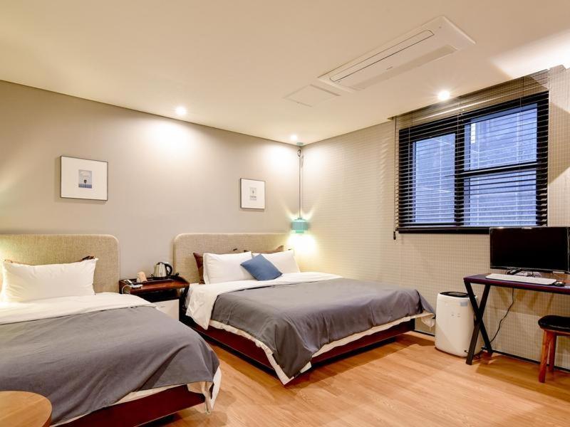 Brown Dot Yangjeong Hotel ปูซาน ภายนอก รูปภาพ