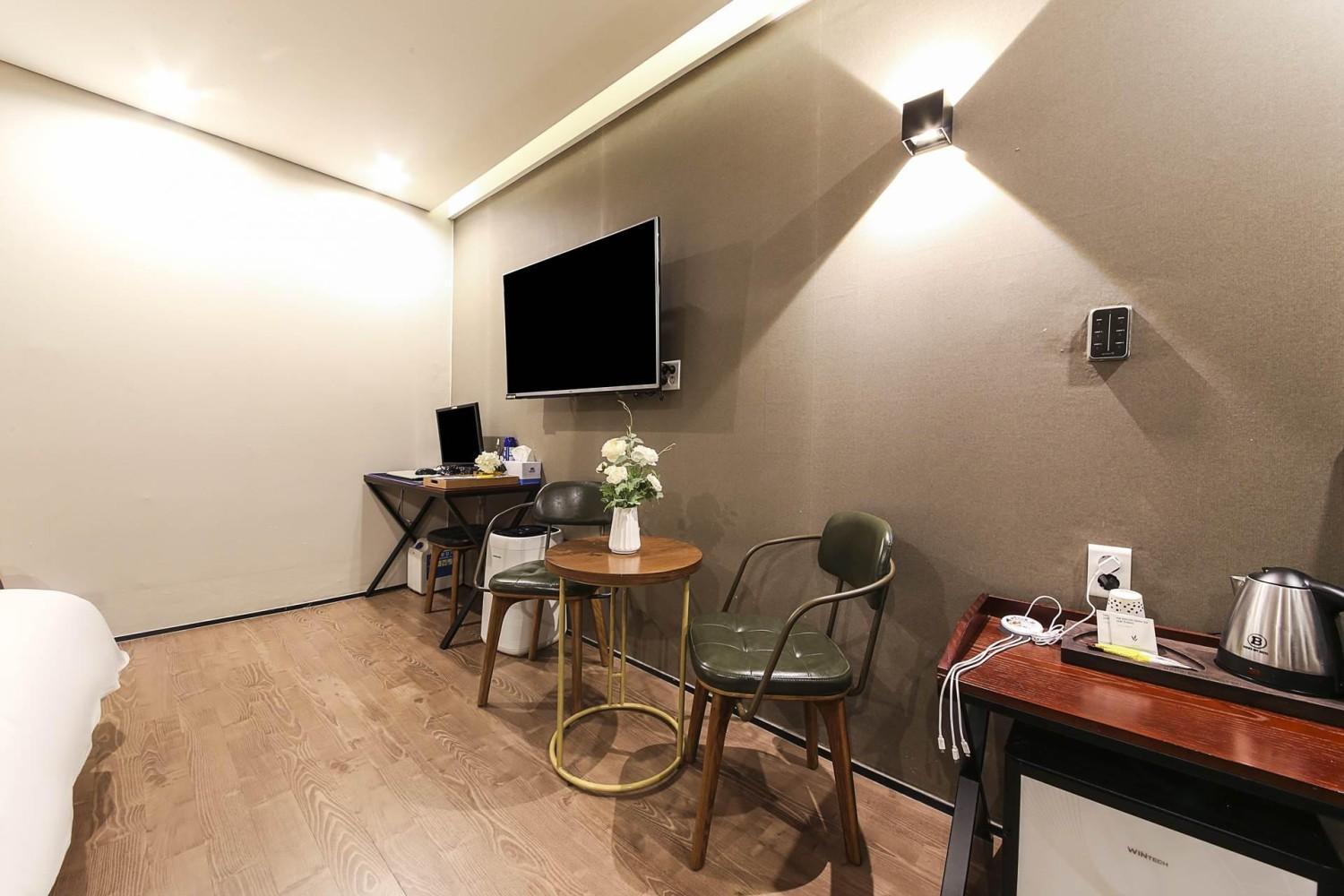 Brown Dot Yangjeong Hotel ปูซาน ภายนอก รูปภาพ